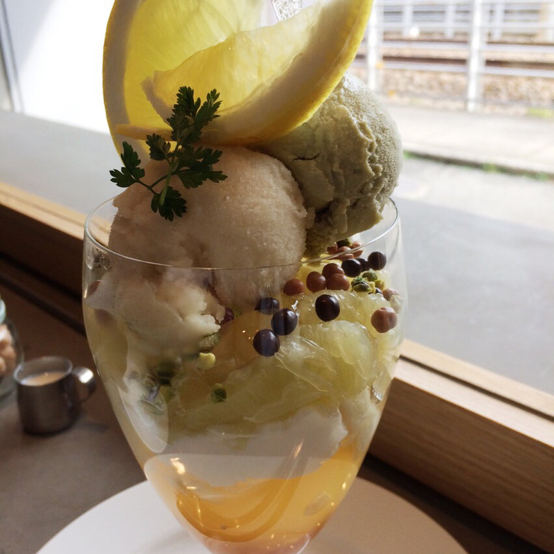 スペシャリテ パルフェ ビジュー シトラス(パテスリィ アサコ イワヤナギ)