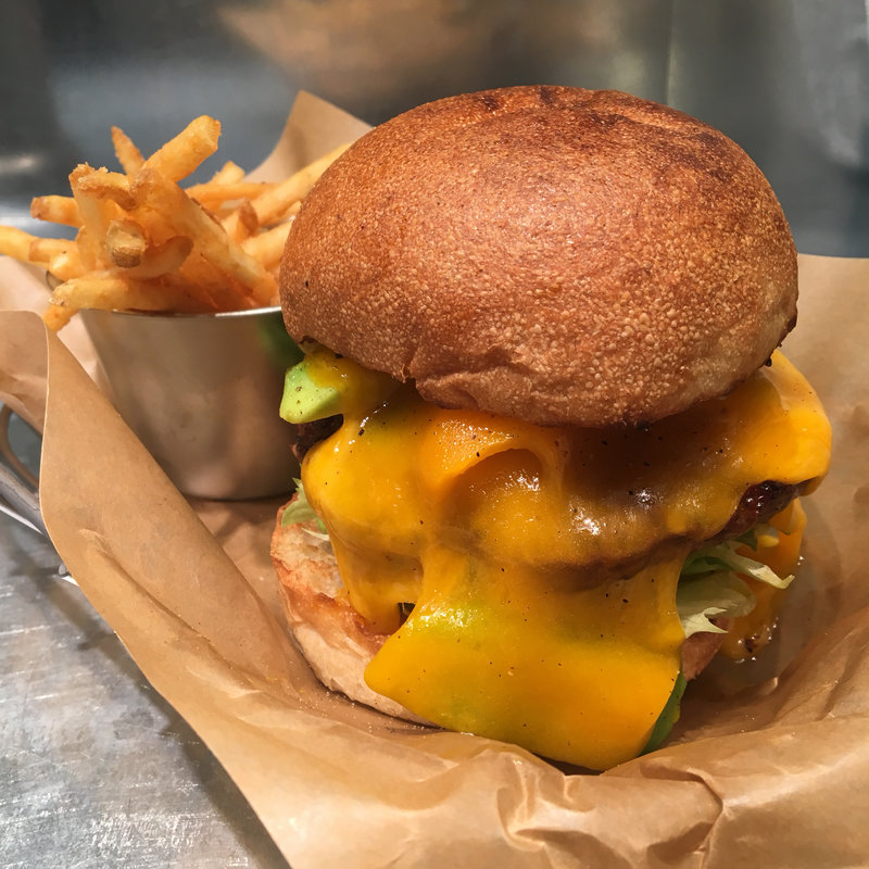 J.S. burger(J.S. BURGERS CAFE E-ma梅田店)