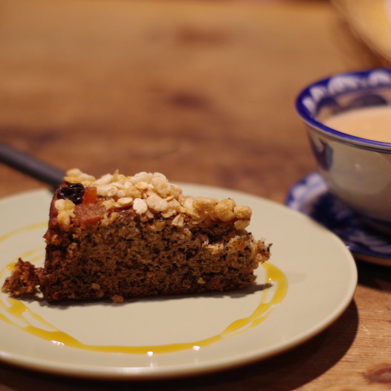 バナナと雑穀のケーキ(バオバブ （BAOBAB）)