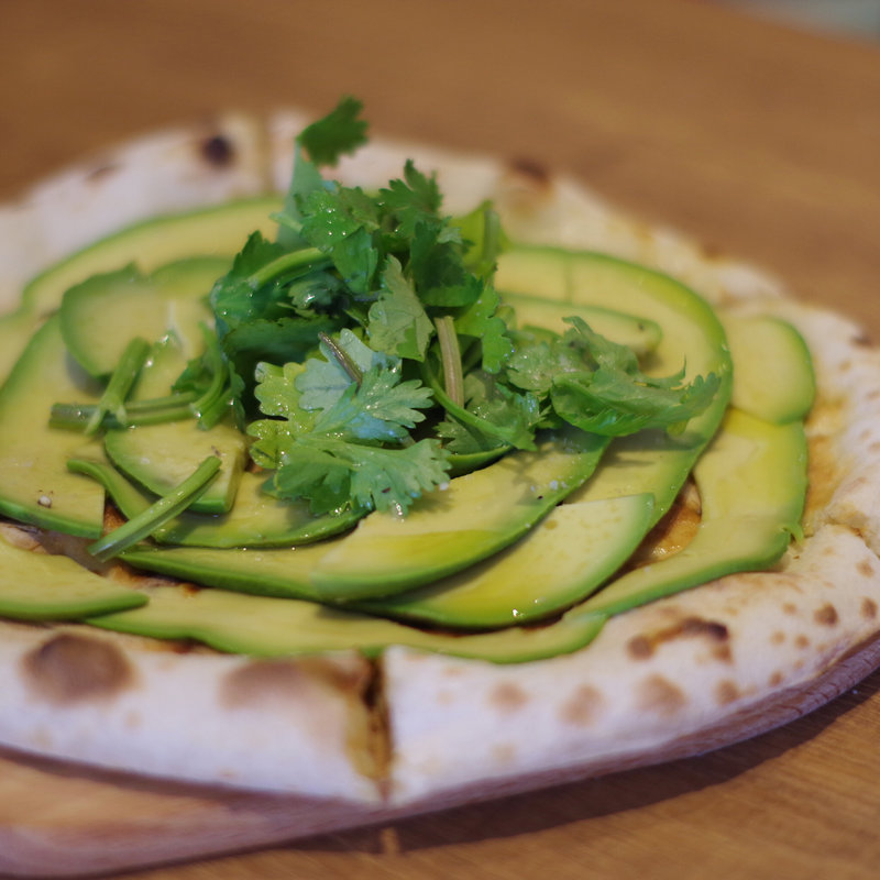 アボカドピッツァ(ピッツァ ナポレターノ カフェ テラッソ姫路店 （PIZZA NAPOLETANO CAFE）)