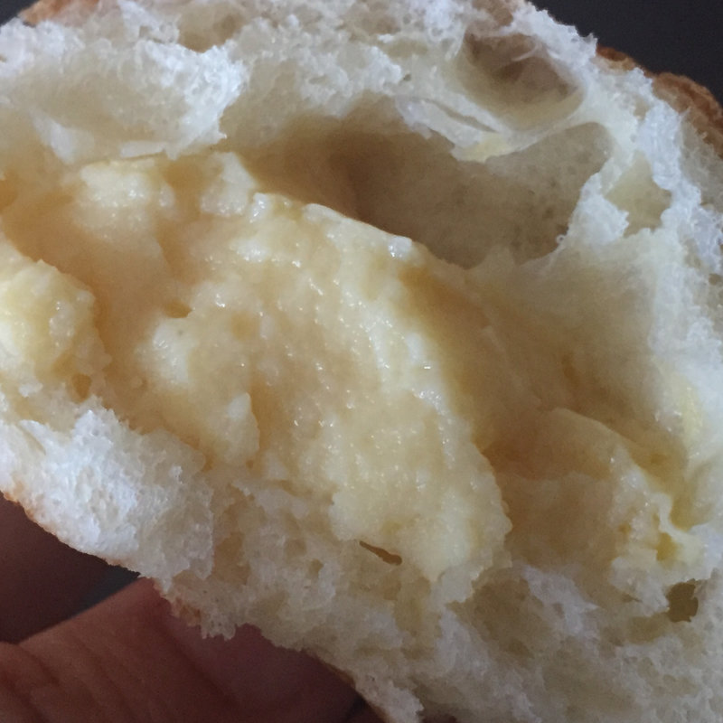 富山名物 クリームパン(FERVER(フェルヴェール))