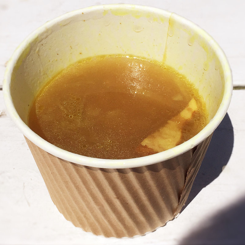 新玉とズッキーニのカレースープ(カオイ)