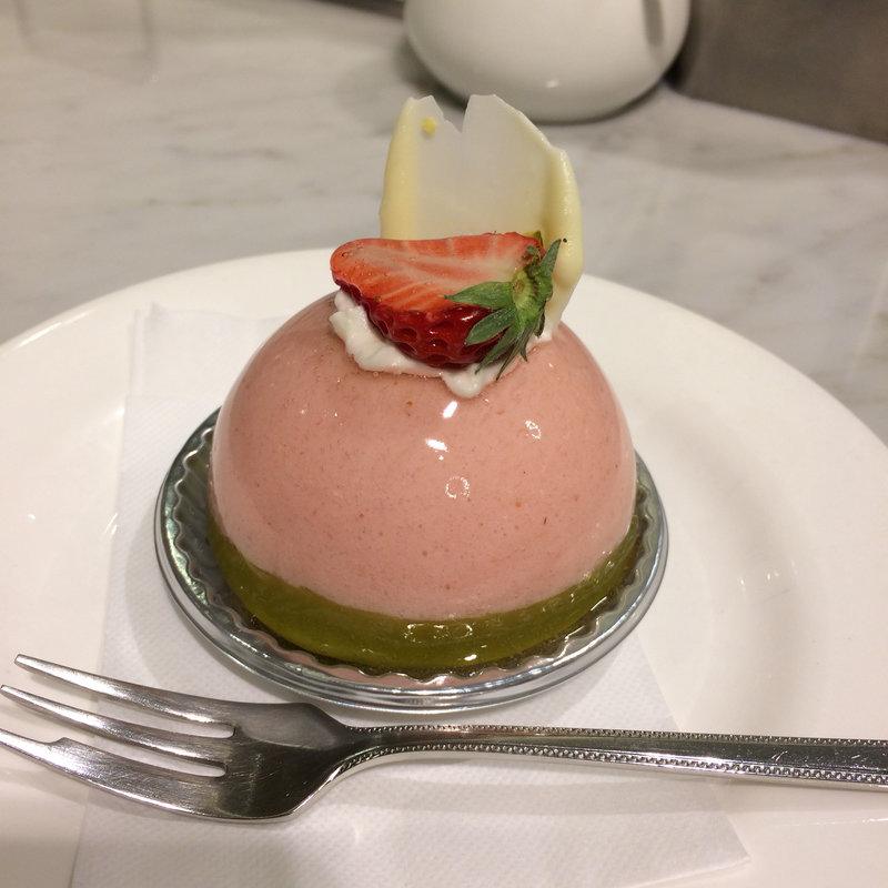 スタジオーネ(プラチノ)(ペック 新宿タカシマヤ店 （PECK）)