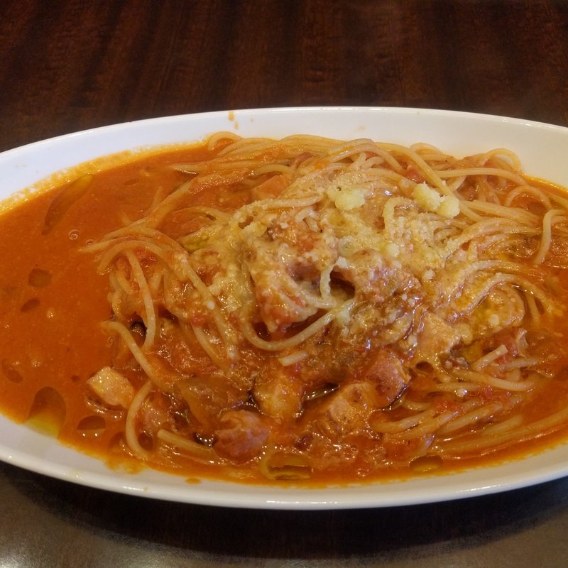 トマトとベーコンのパスタ(バンビーノ )