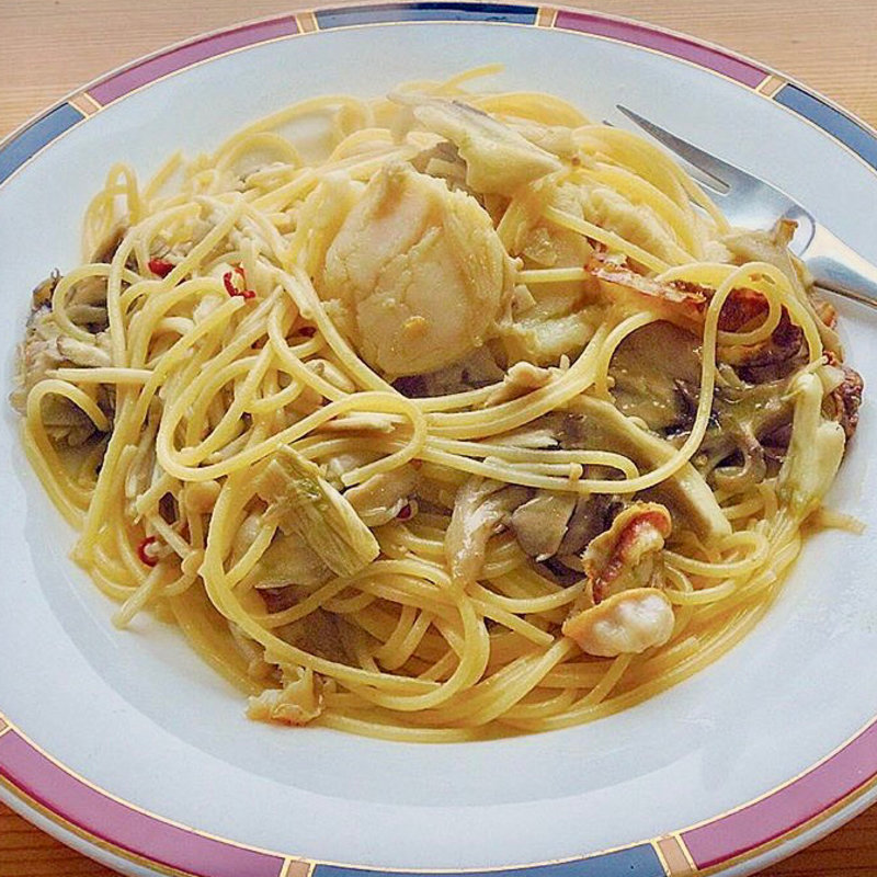 ホタテのペペロンチーノ(かなっぺ )