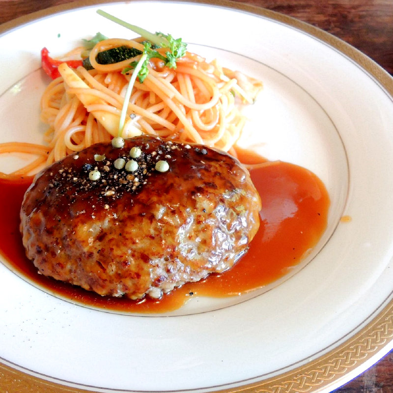 和風ハンバーグ(リバティハウス)
