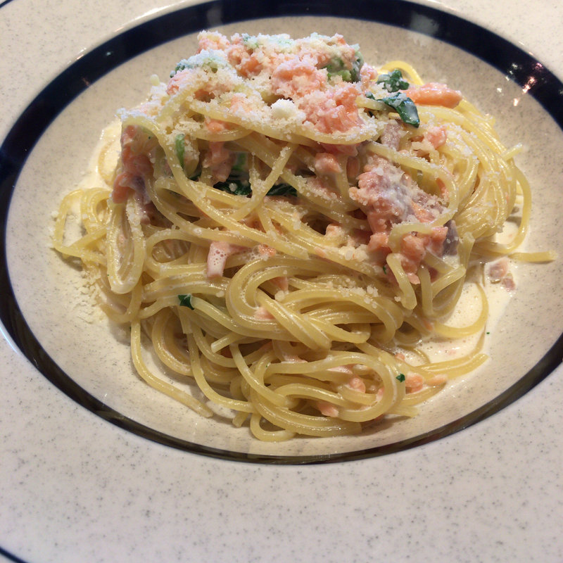 ほうれん草とサーモンのわさびクリームソース(ハンズカフェ ピオレ明石店)