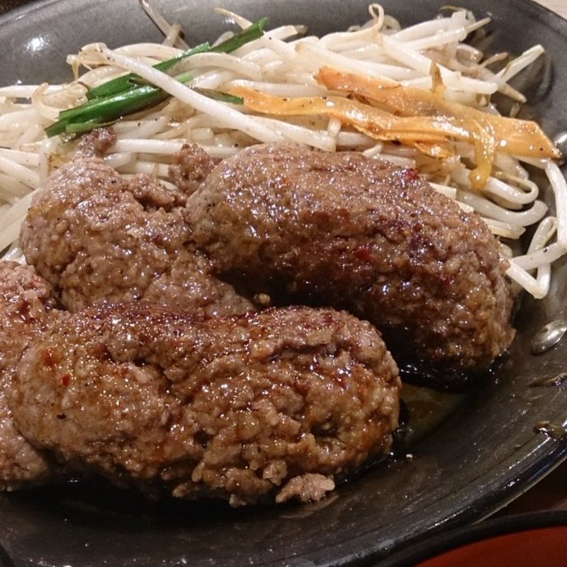 Wハンブルグ定食(鉄板TOKYO北千住本店)