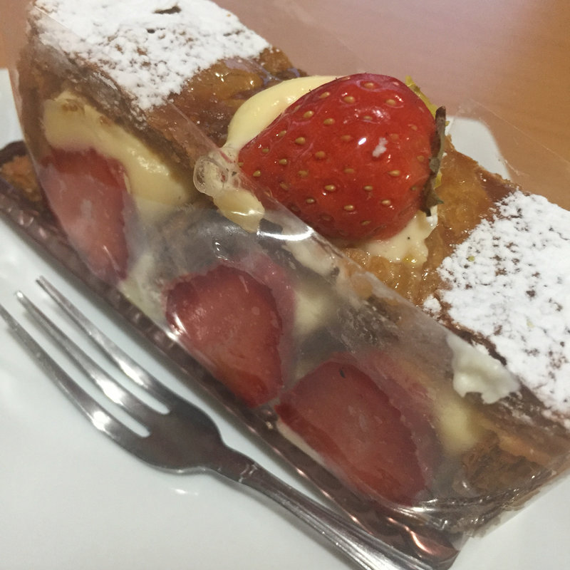 ミルフィーユ(パティスリー ビヤンネートル｜BIEN-ETRE PATISSERIE)