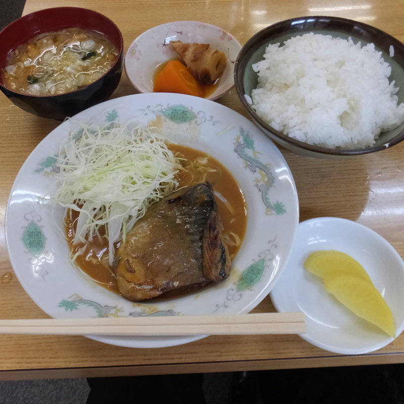 サバみそ定食(丸大ホール)