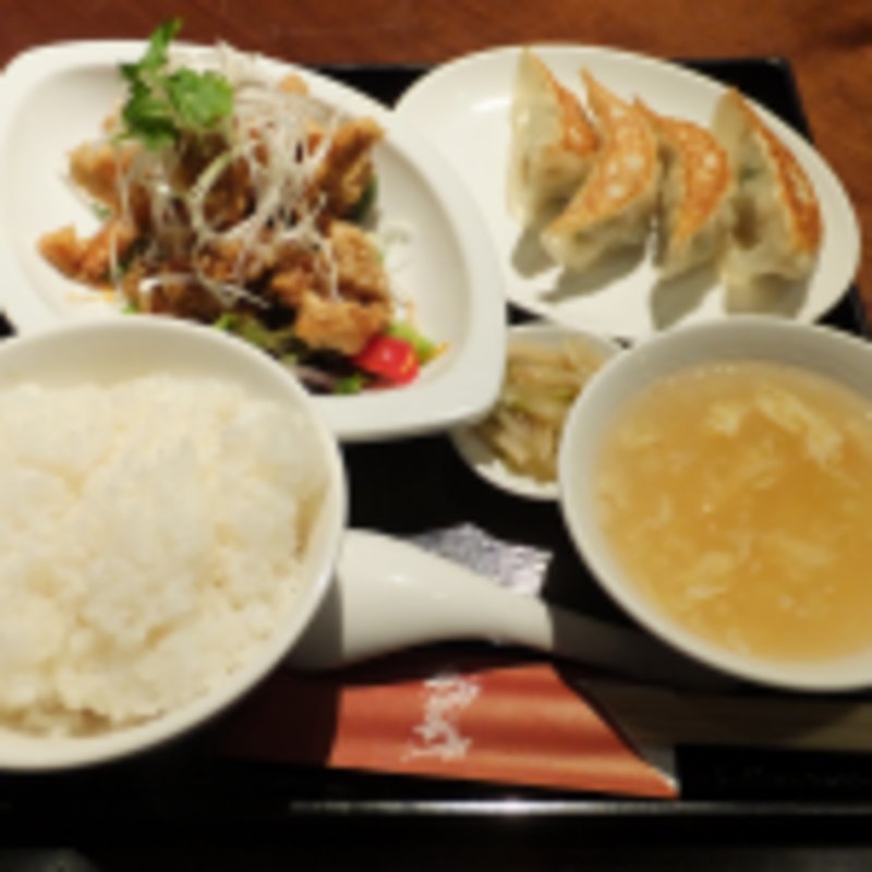 油淋鶏と餃子のセット(石庫門　川崎ダイス店)