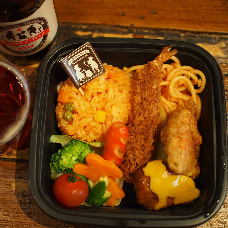 お子様ランチ(うさぎとぼく)