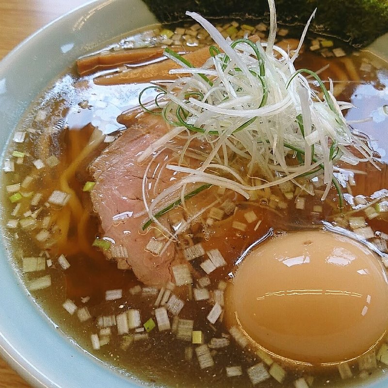 醤油らー麺 味付卵トッピング(麺屋 つるる )