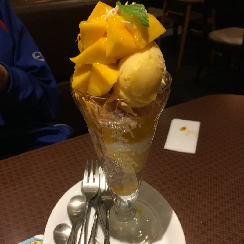 マンゴーパフェ(デニーズ 東岡崎店 )