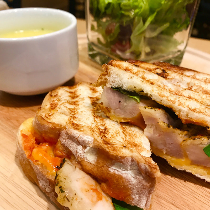 パニーニ(イヴォコルシーニ)