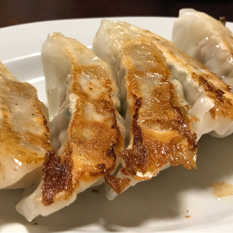 餃子(酒処あかり)