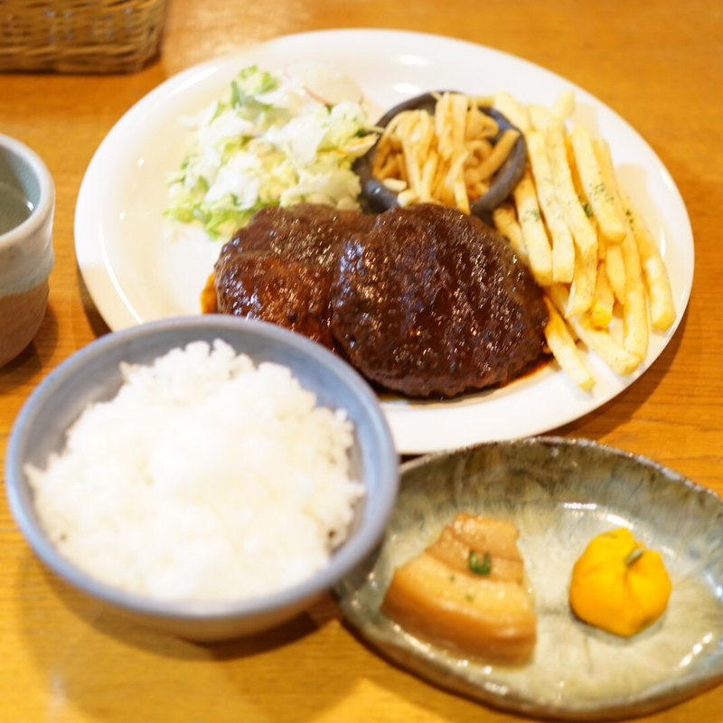 煮込みハンバーグ(Cafe 風和)