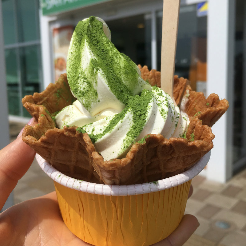 狭山茶ソフトクリーム(サヤマテラス 狭山ＰＡ外回り)