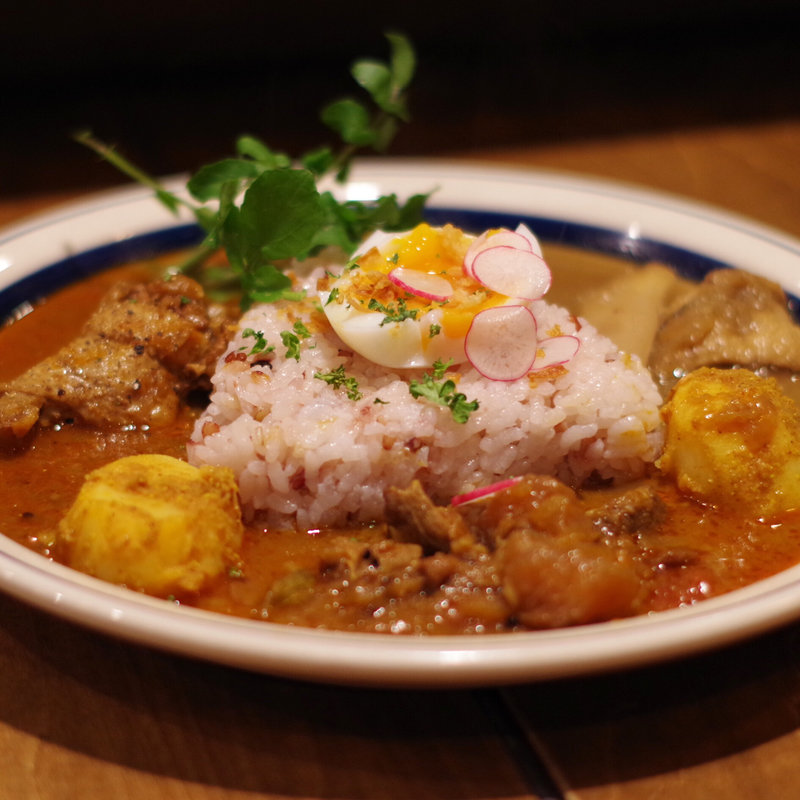 トリプルスペシャルカレー(タニガキ)