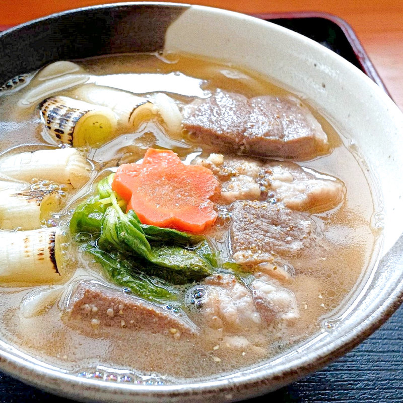 鴨南蛮うどん(山の谷うどん （やまのたにうどん）)