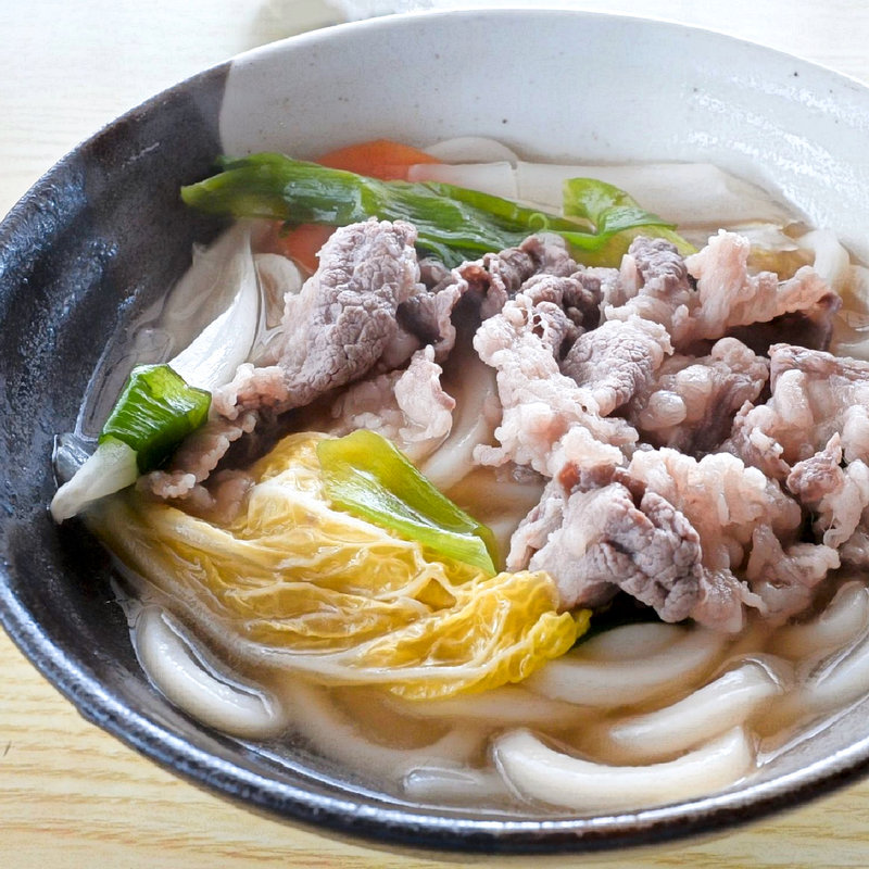 肉うどん(山の谷うどん （やまのたにうどん）)