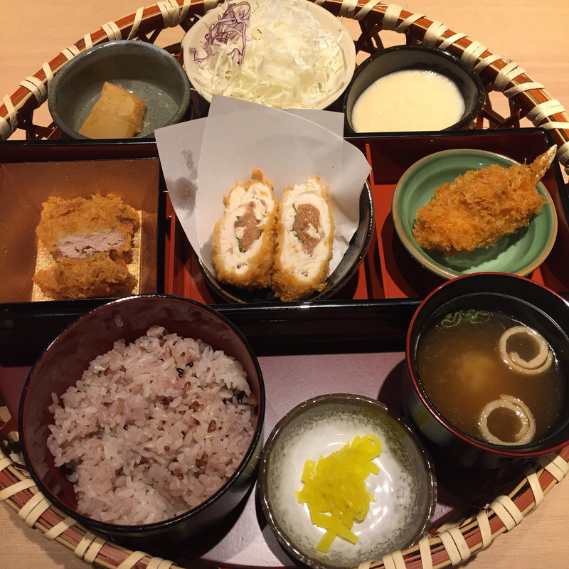 双葉懐石(とんかつ かつまさ)