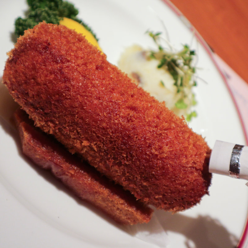 キエフスキーカツレツ(ロシアレストラン キエフ )