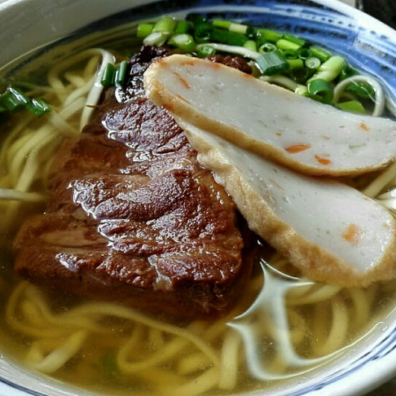 ソーキそば中(玉家jr （タマヤジュニア）)