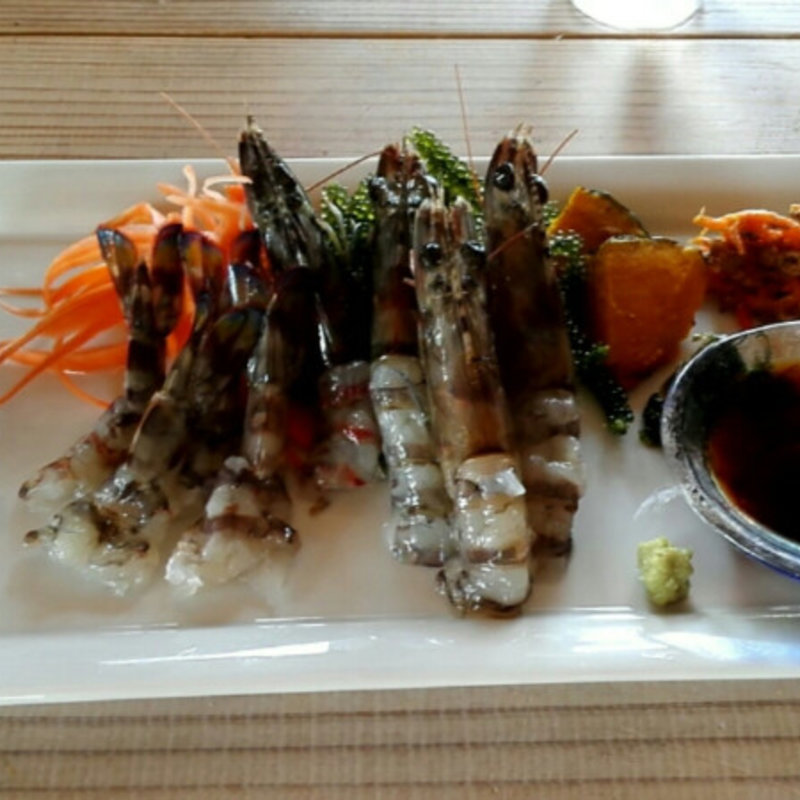 宮古車海老刺身プレート(イラヨイ （Irayoi）)