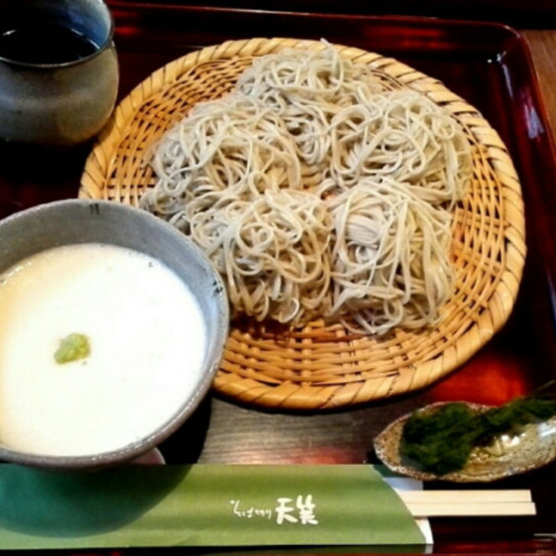 とろろそば(そば切り 天笑 （てんしょう）)
