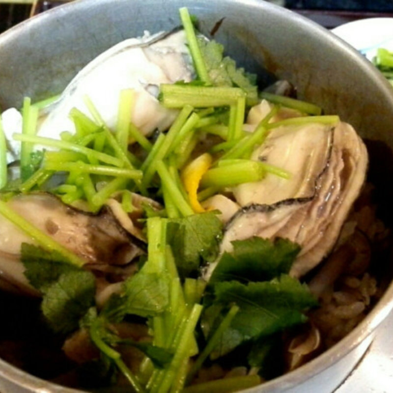 かきしめじ釜めし(志津香　大宮店)