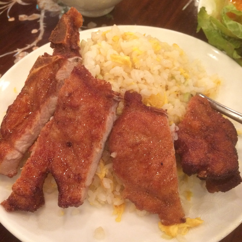 排骨チャーハン (三和楼 （サンワロウ）)