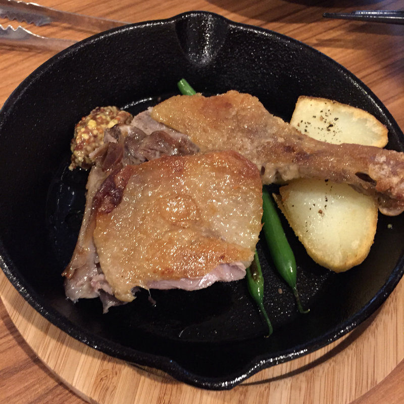 鴨のコンフィ(フレンチバル 創作ダイニング TAKE)