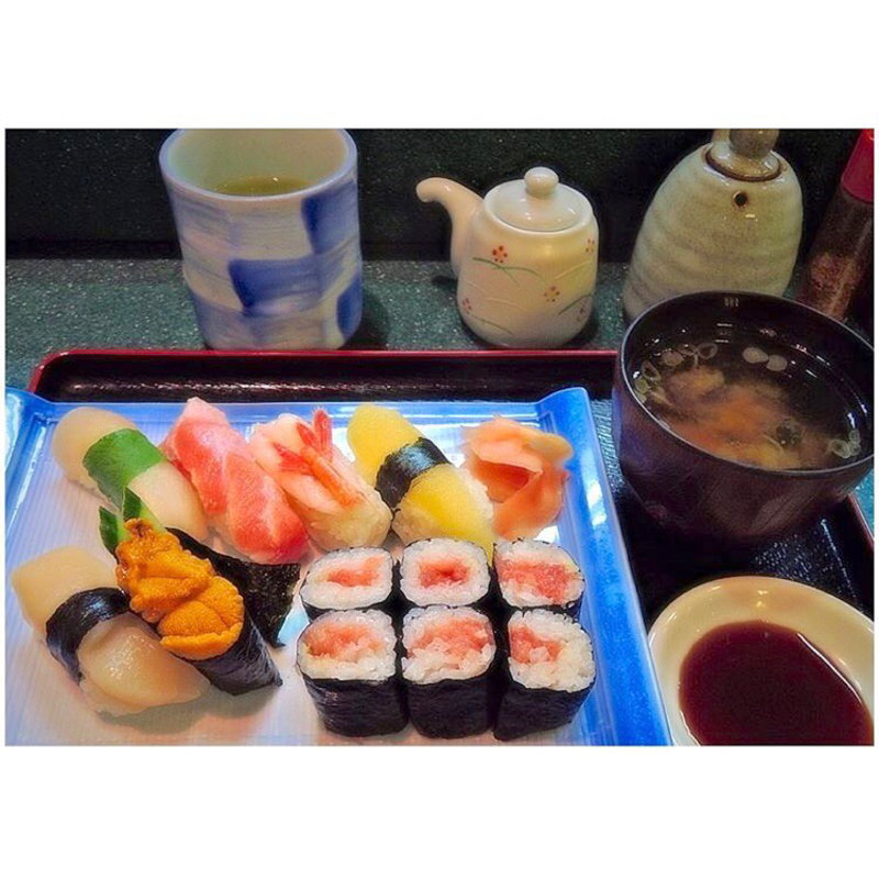 『特上にぎり』で三陸の旬をいただく(鮨処 えんどう （すしどころ えんどう）)