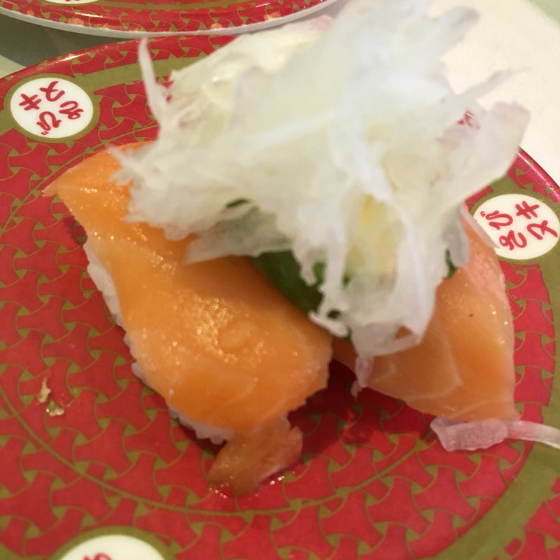 アボガドオニオンサーモン(はま寿司 明石魚住店 )