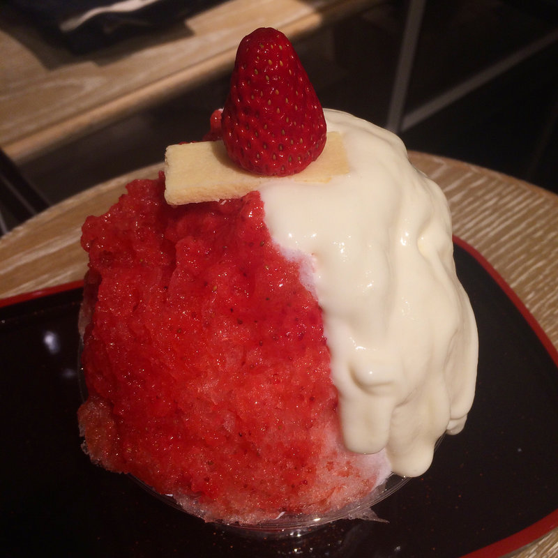 生いちごとレアチーズヨーグルト(コビ コーヒー ボックス （COBI COFFEE box）)