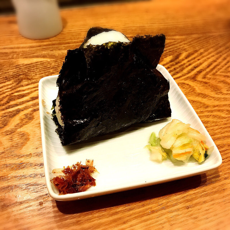 おにぎり（おかか）(煮炊屋 金菜)