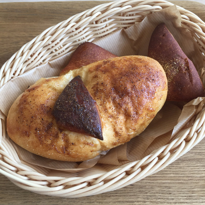 釜揚げしらすパン(アリンコベーカリー )