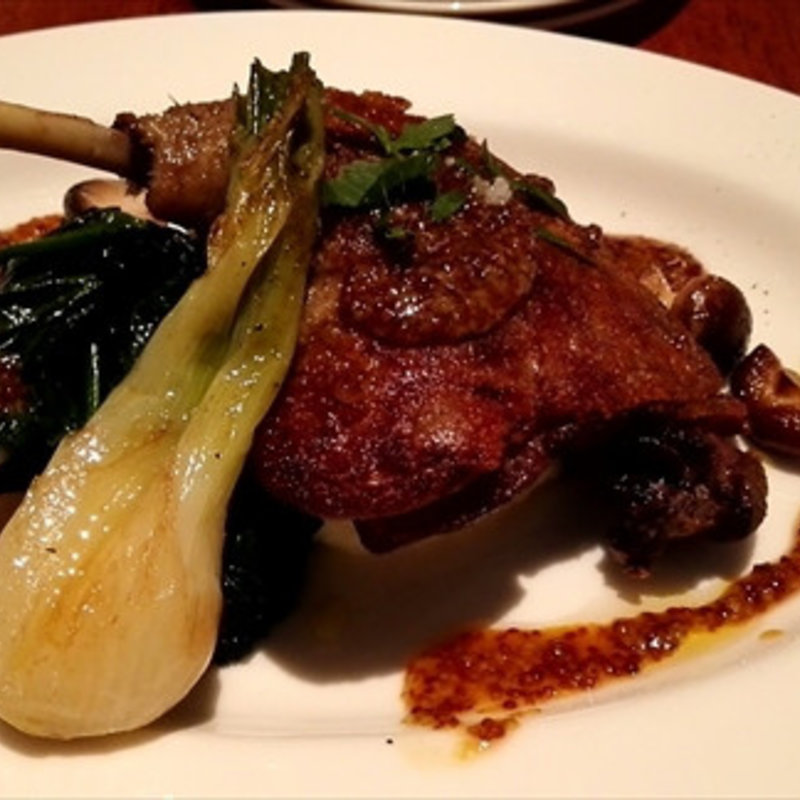 シャラン産鴨の骨付きもも肉のコンフィ(ハタナカ （HATANAKA）)