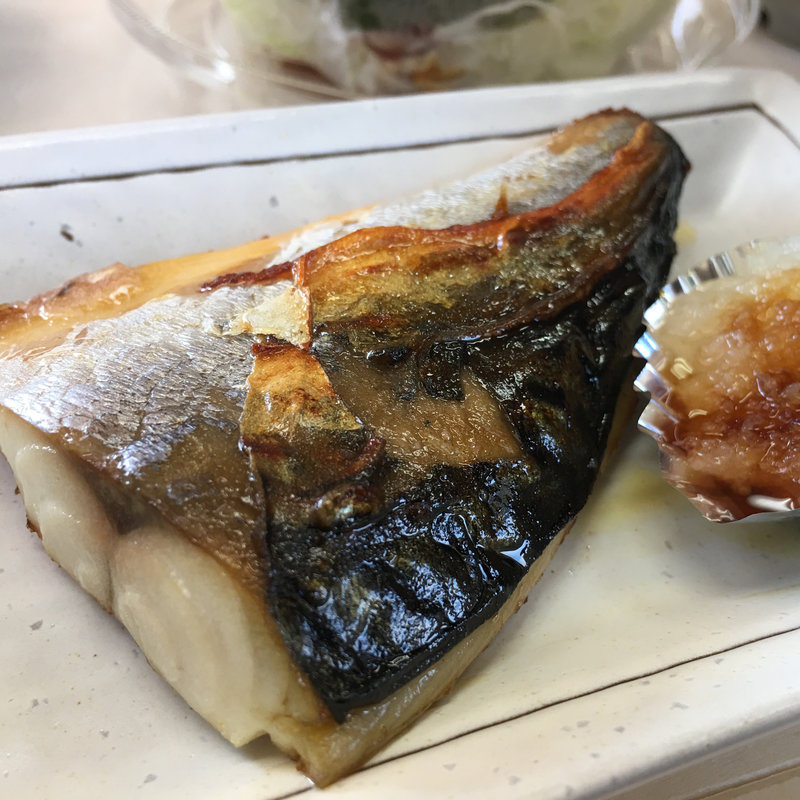 サバの塩焼き(華さん食堂 唐原店)
