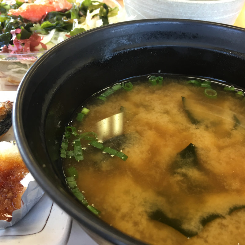 味噌汁(華さん食堂 唐原店)