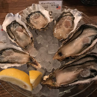 オイスタープラッター(オイスターバー＆レストラン オストレア 新宿三丁目店 Ostrea oyster bar & restaurant)