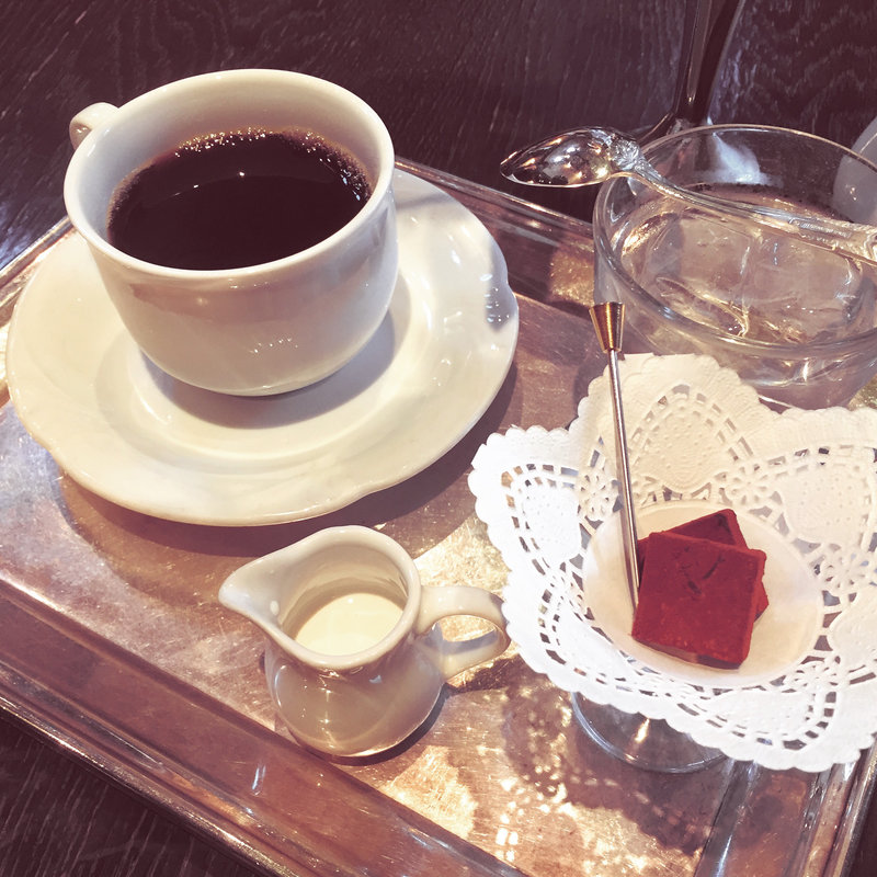 (オーストリッヒカフェウィーン )