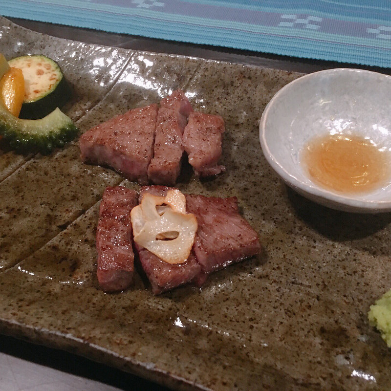 石垣牛＆厳選県産牛ステーキの食べ比べ(鉄板焼さわふじ)