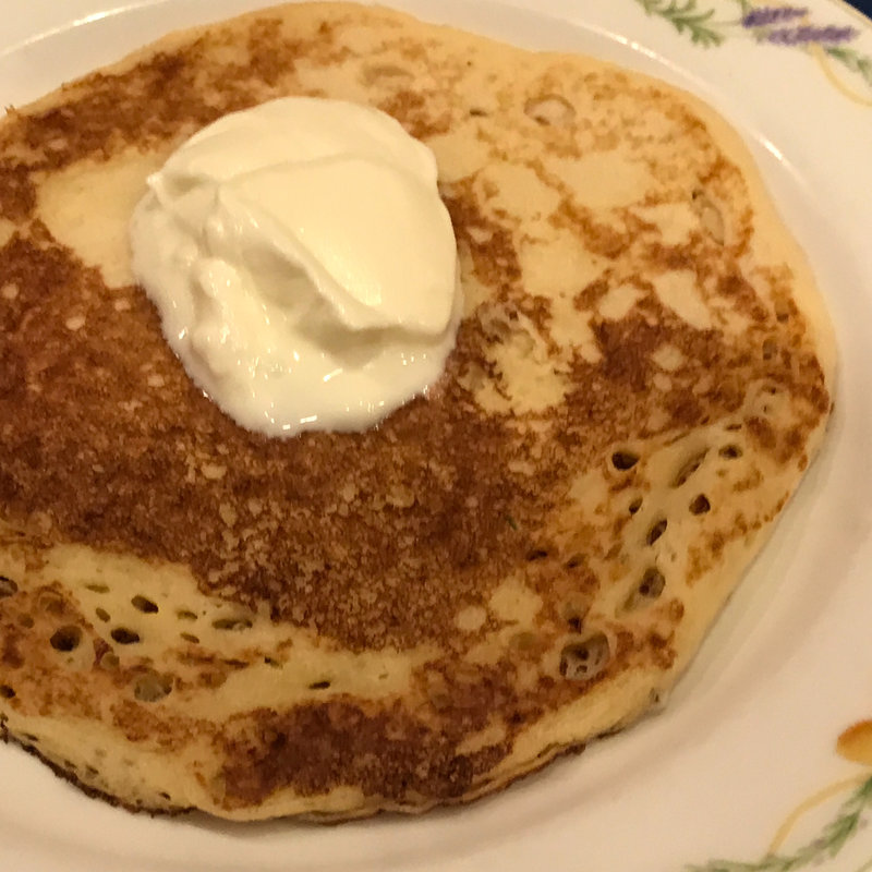 ブリヌィ(ろしあ亭 （ロシアテイ）)