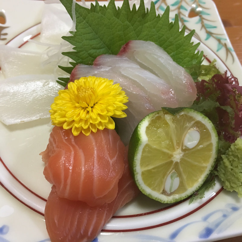 刺し盛り(居酒屋　もり)
