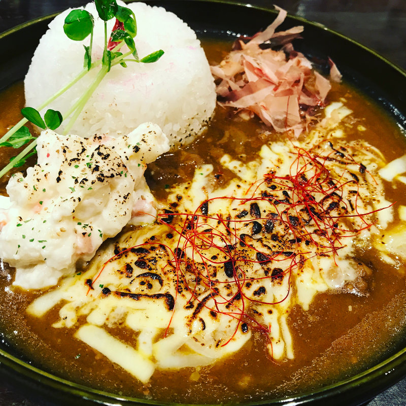 ジパング焼きチーズカレー(ジパングカリーカフェ 和風カレー ヒゲ ボウズ)