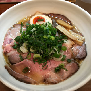 チャーシュー中華そば(麺屋　はなぶさ )