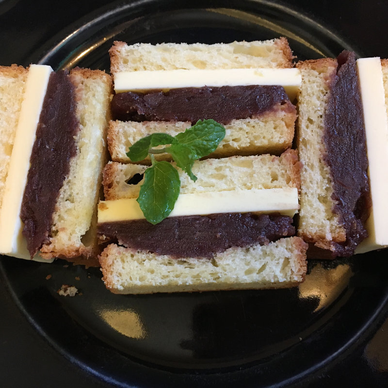 あんバターサンド(ウルワシ 一ツ葉店 )