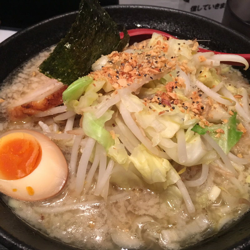 ニンニク醤油ラーメン(めん処 竹八 )